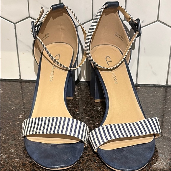 All In Navy and Indigo Striped Ankle Strap Heels CL by Laundry size 9M - Picture 4 of 10